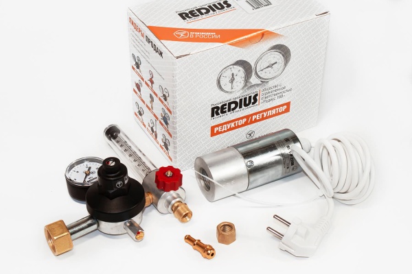 Регулятор универсальный У-30/АР-40-КР1П1-Р (220В) (РЕДИУС) 300 бар