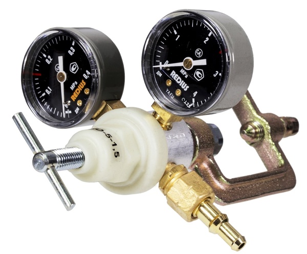 Редуктор ацетиленовый БАО-5-1,5 AGA (РЕДИУС) С ПОВЕРКОЙ В КОРОБКЕ